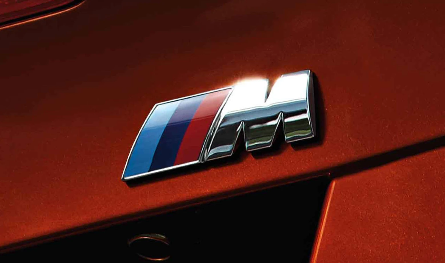 Емблема BMW M